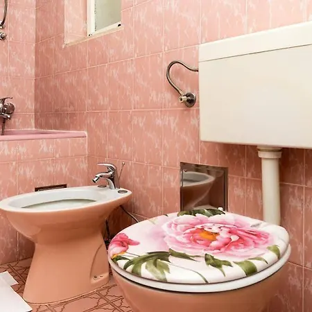 게스트하우스 슬라브카 3*